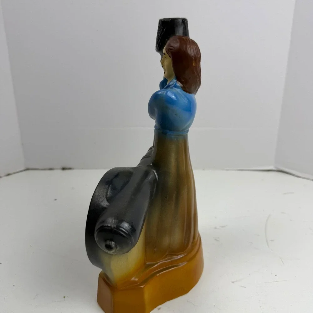 Vintage Royal Halburton China Molly Pitcher US Bicentennial  Bottle 1975